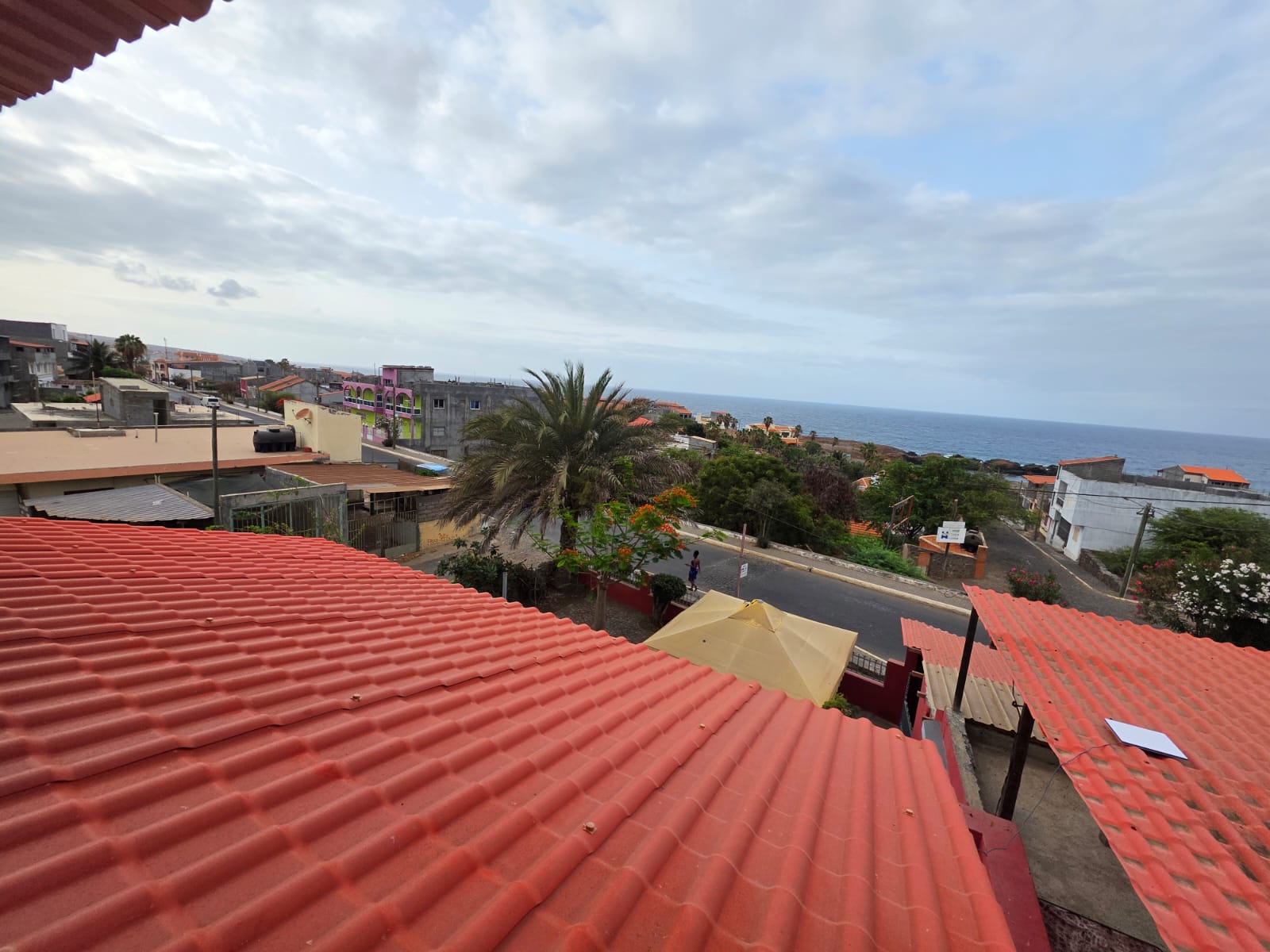 Moradia em Calheta São Miguel - Photo 1