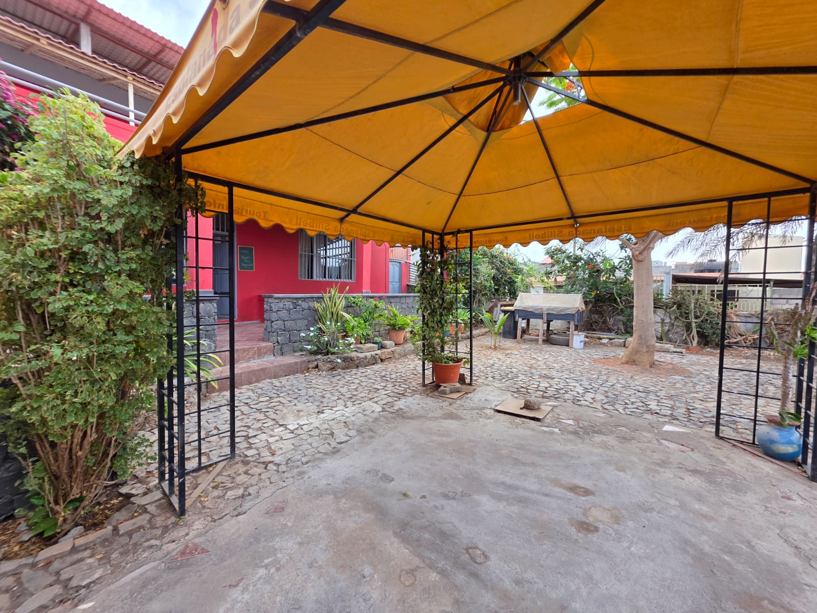 Moradia em Calheta São Miguel - Photo 2