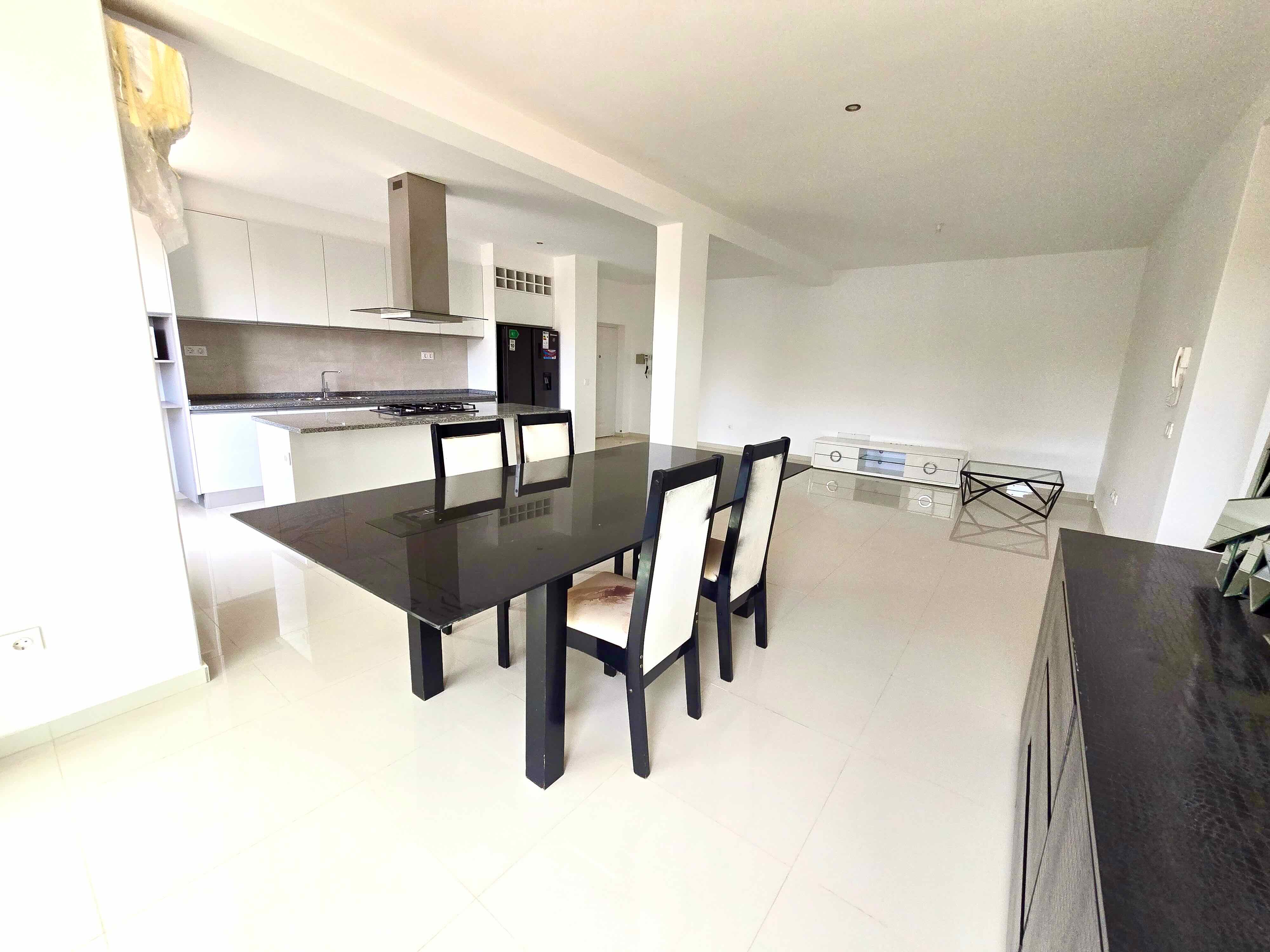 T3 Em Achada Grande Trás - Photo 4