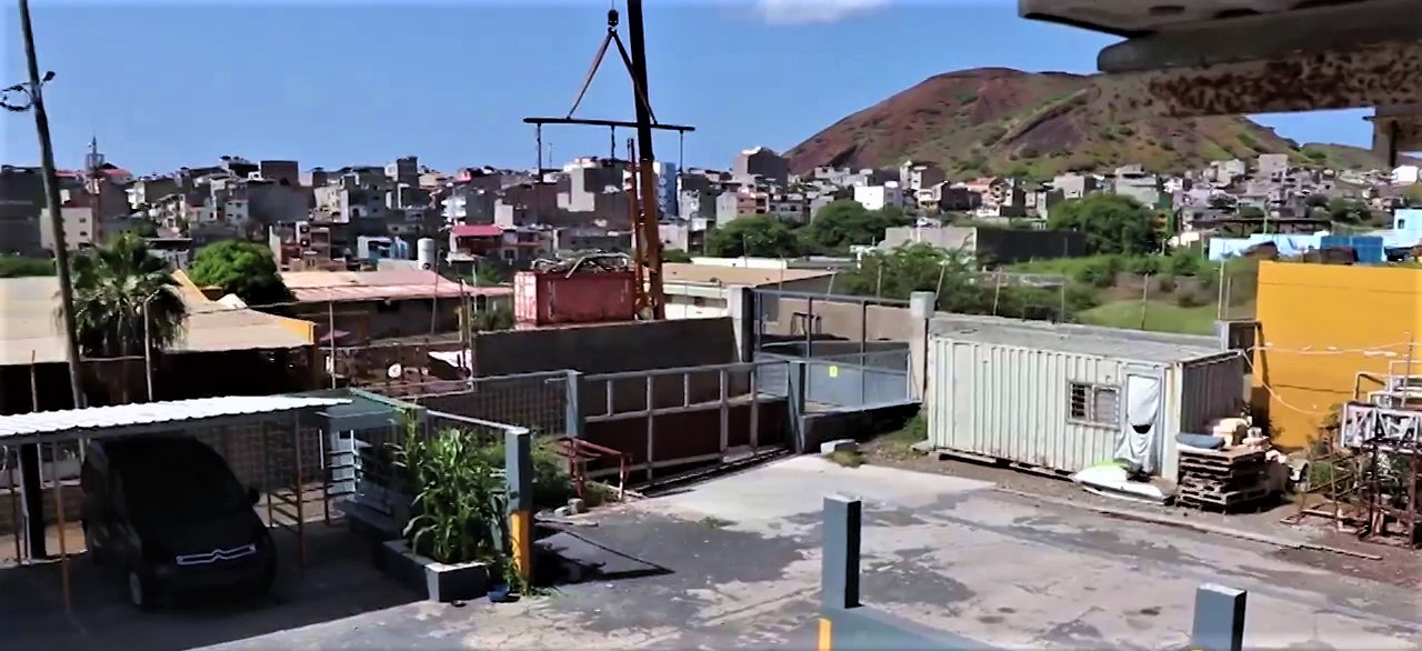 Armazém /Escritório em Tira Chapéu - Photo 1