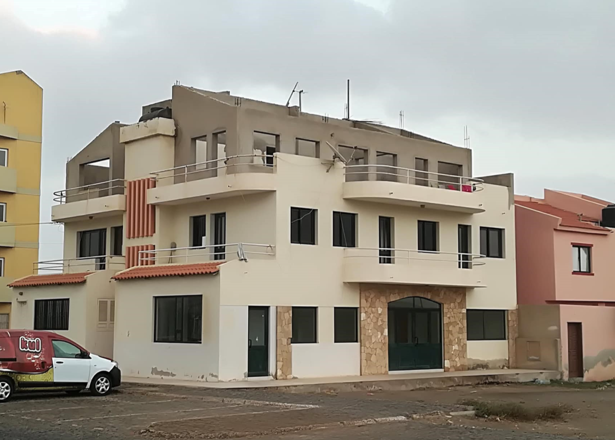 Prédio Urbano na ilha do Sal - Photo 2