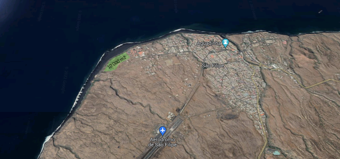 LUXURIOUS PROPERTY IN THE CITY CENTER OF THE ISLAND FOGO - Photo 2