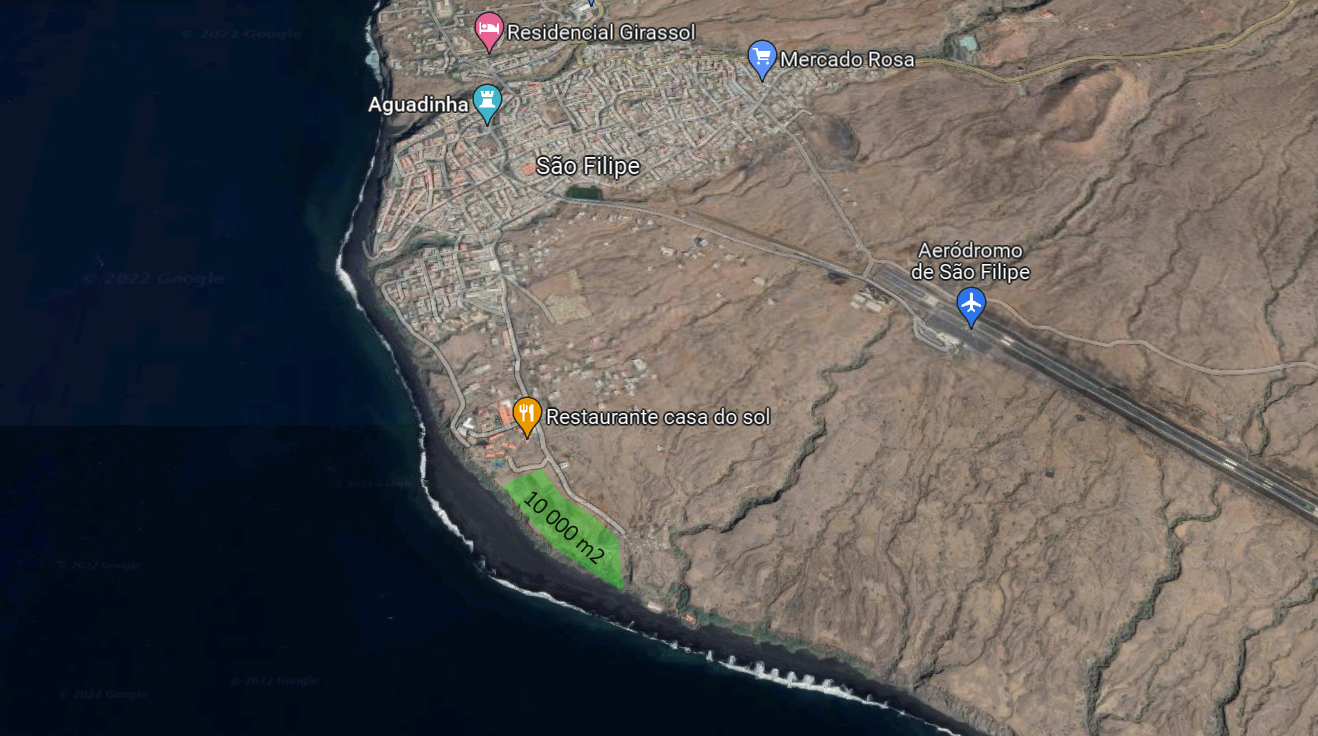 LUXURIOUS PROPERTY IN THE CITY CENTER OF THE ISLAND FOGO - Photo 3