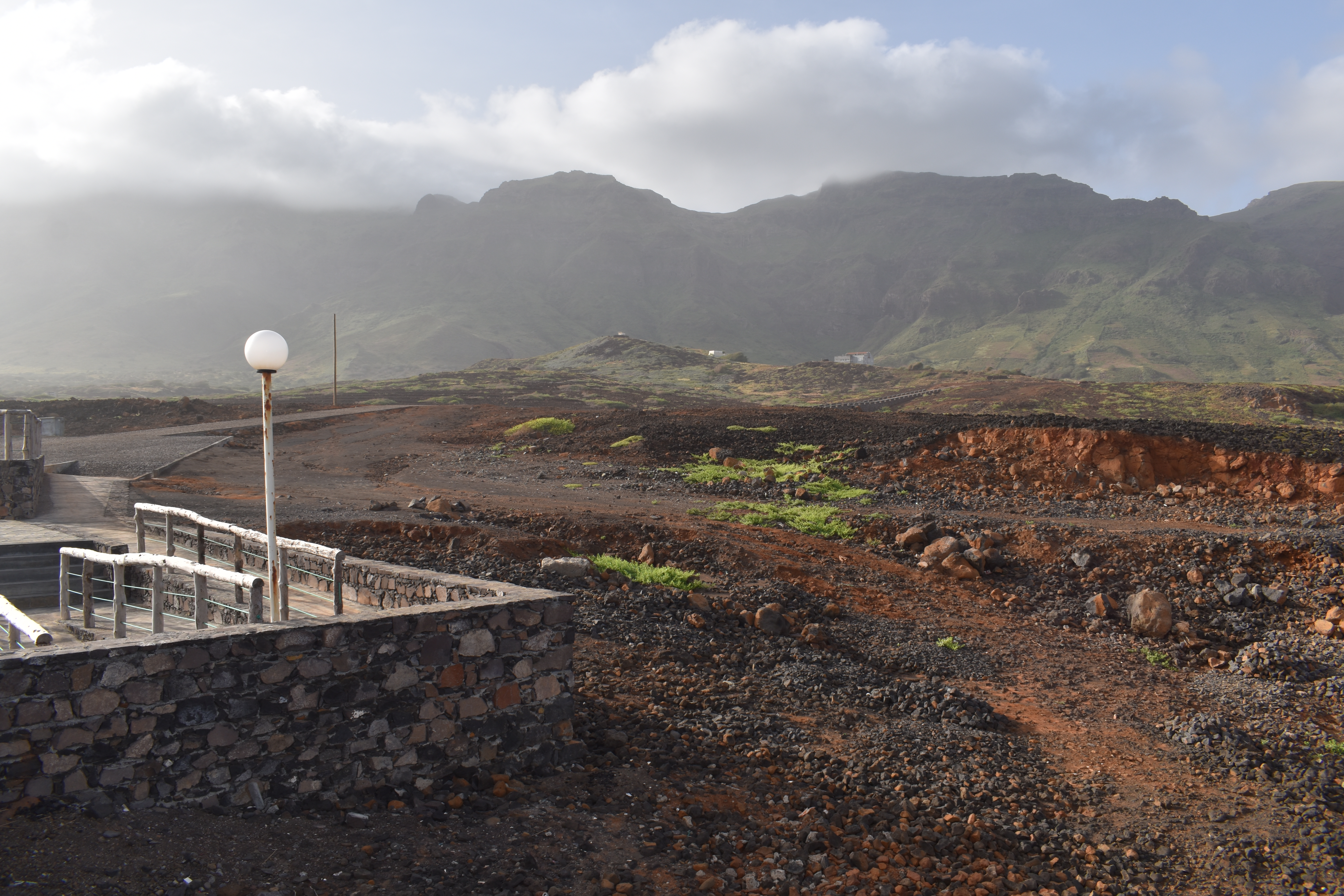 PROPERTY ON THE POVOAÇAO VELHA STREET BY THE SANTA MONICA BEACH - Photo 5