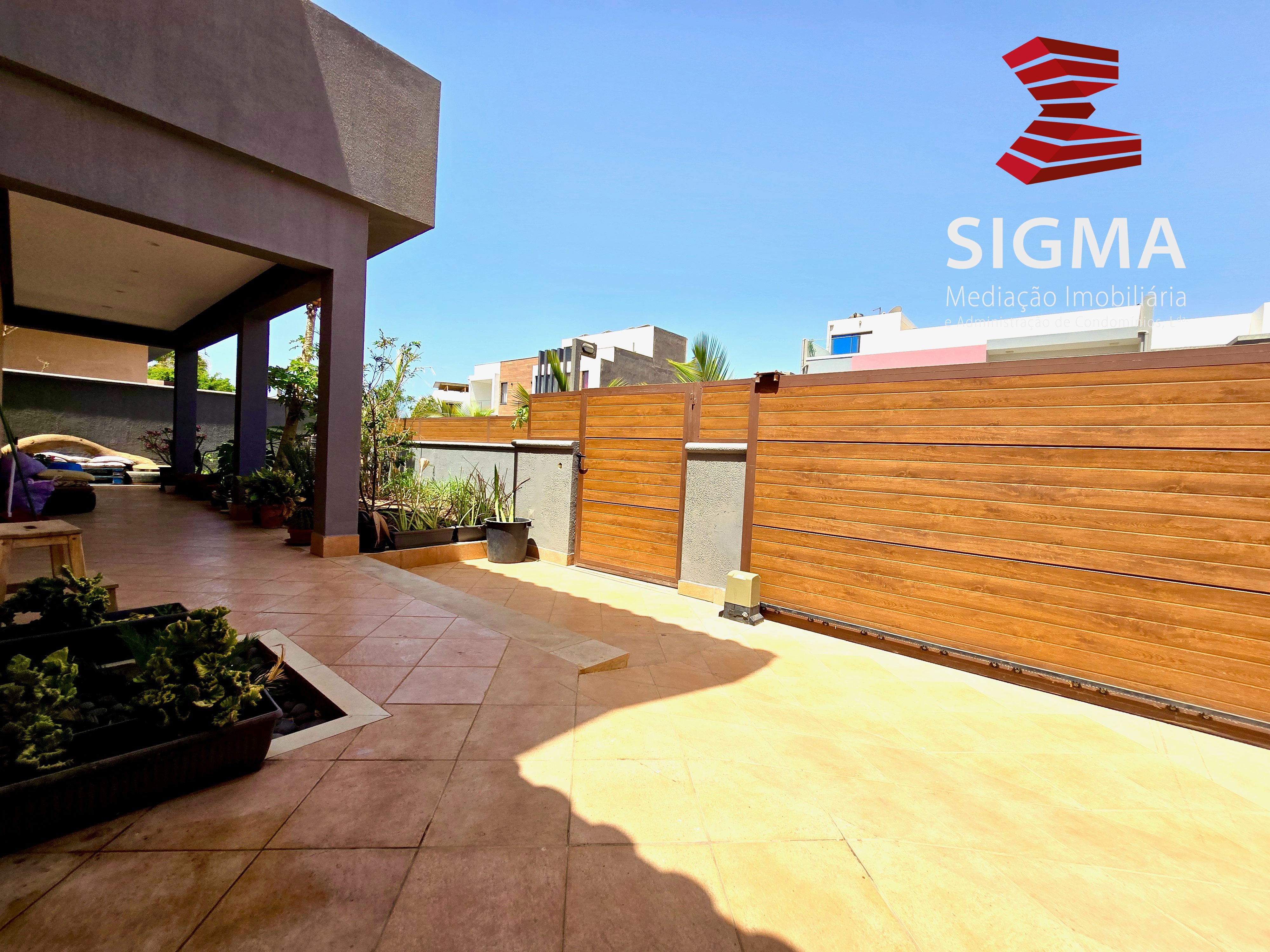 Moradia mobilada em Monte Babosa - Photo 2