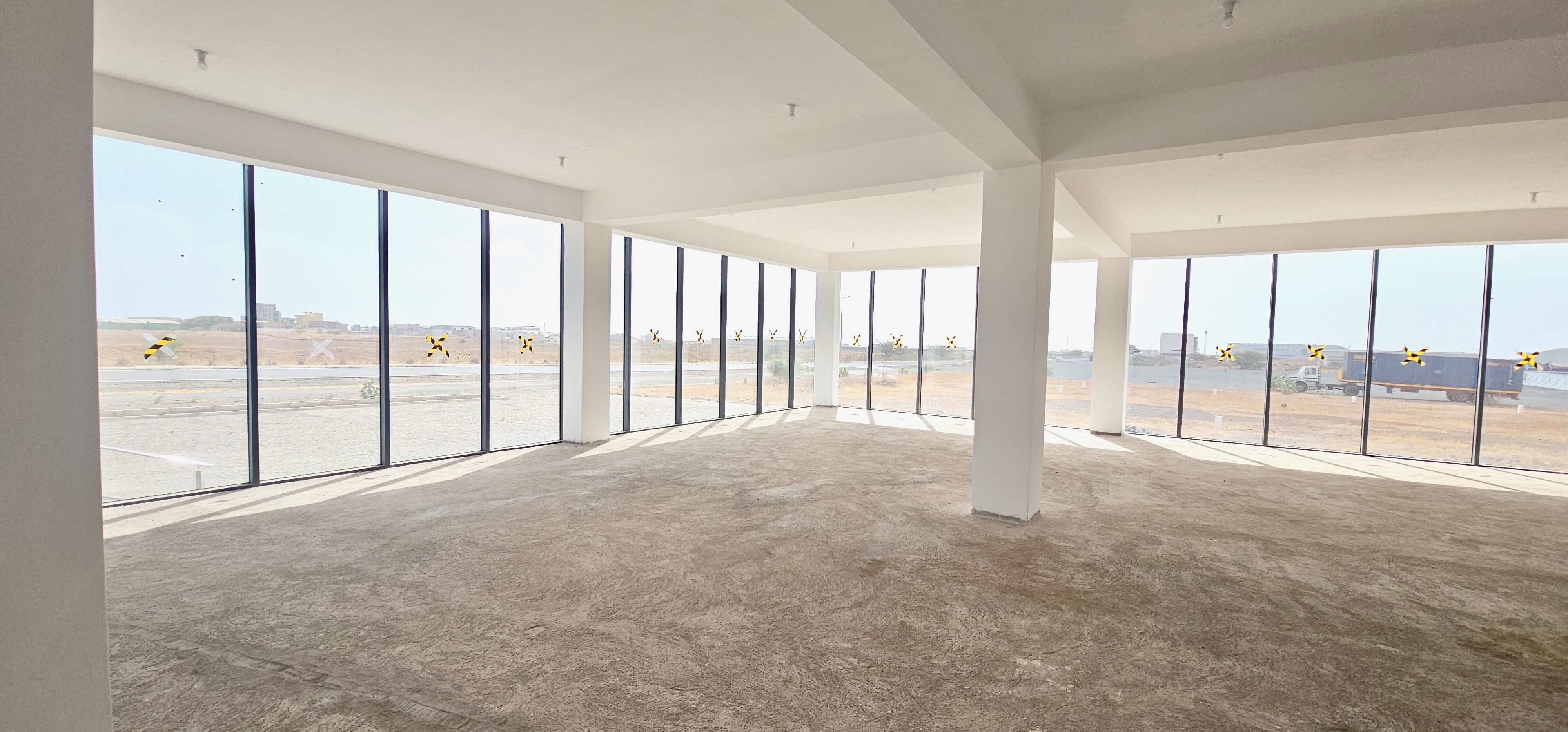 Showroom/Armazém, Achada Grande - Photo 1