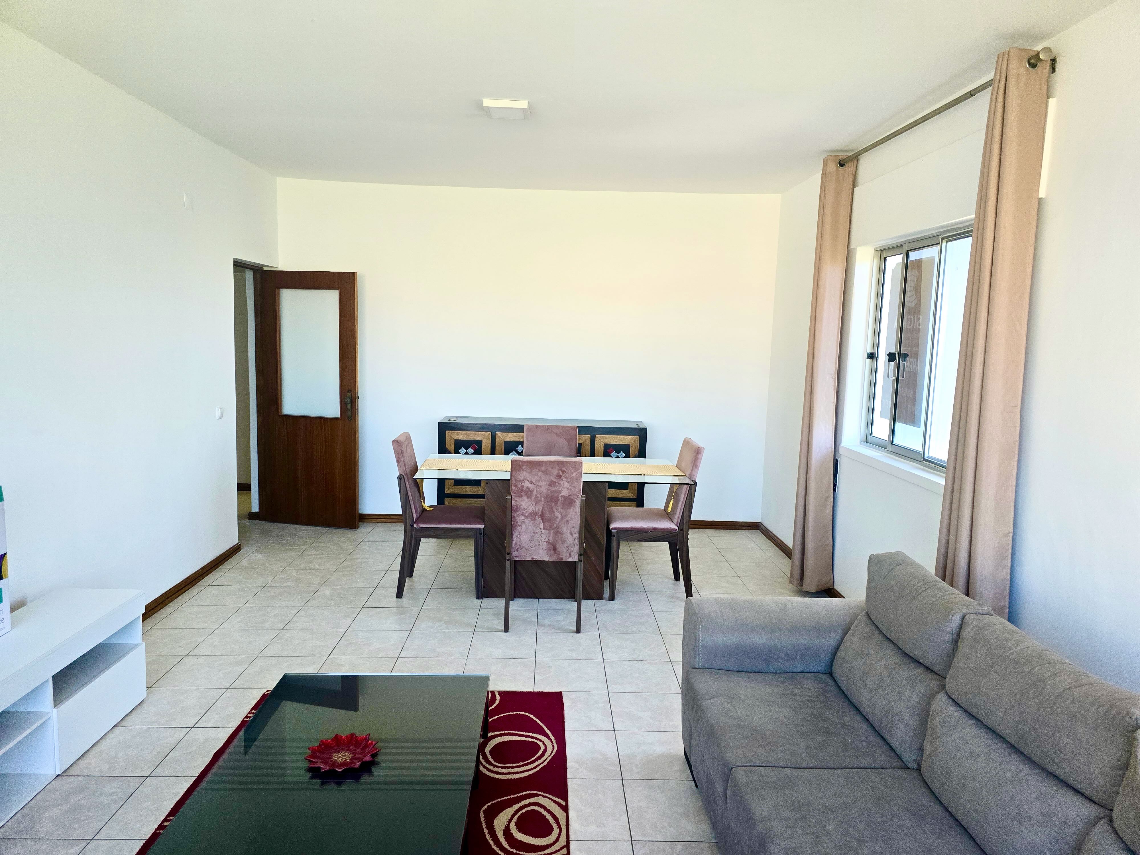 T3 Mobilado Achada Santo António - Photo 2