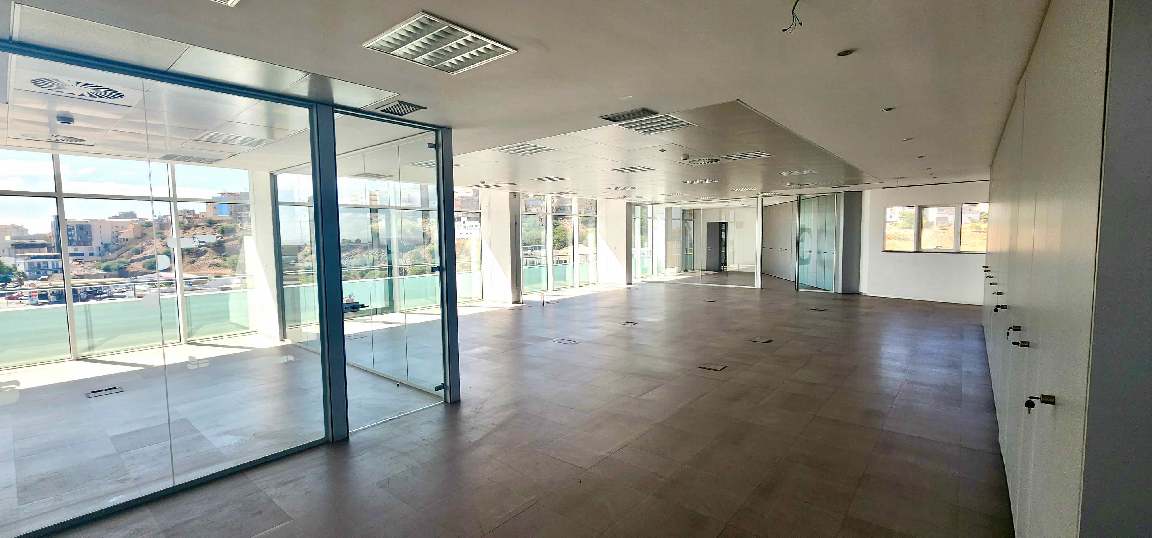 Escritório em Chã D’ Areia - Photo 1