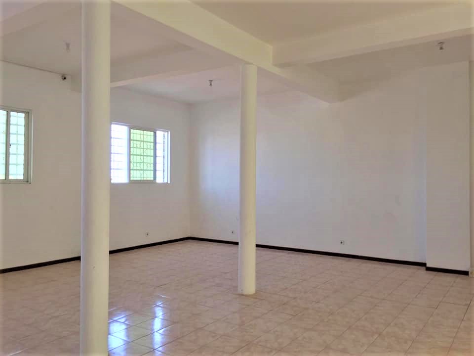 Espaço Comercial em Palmarejo - Photo 4