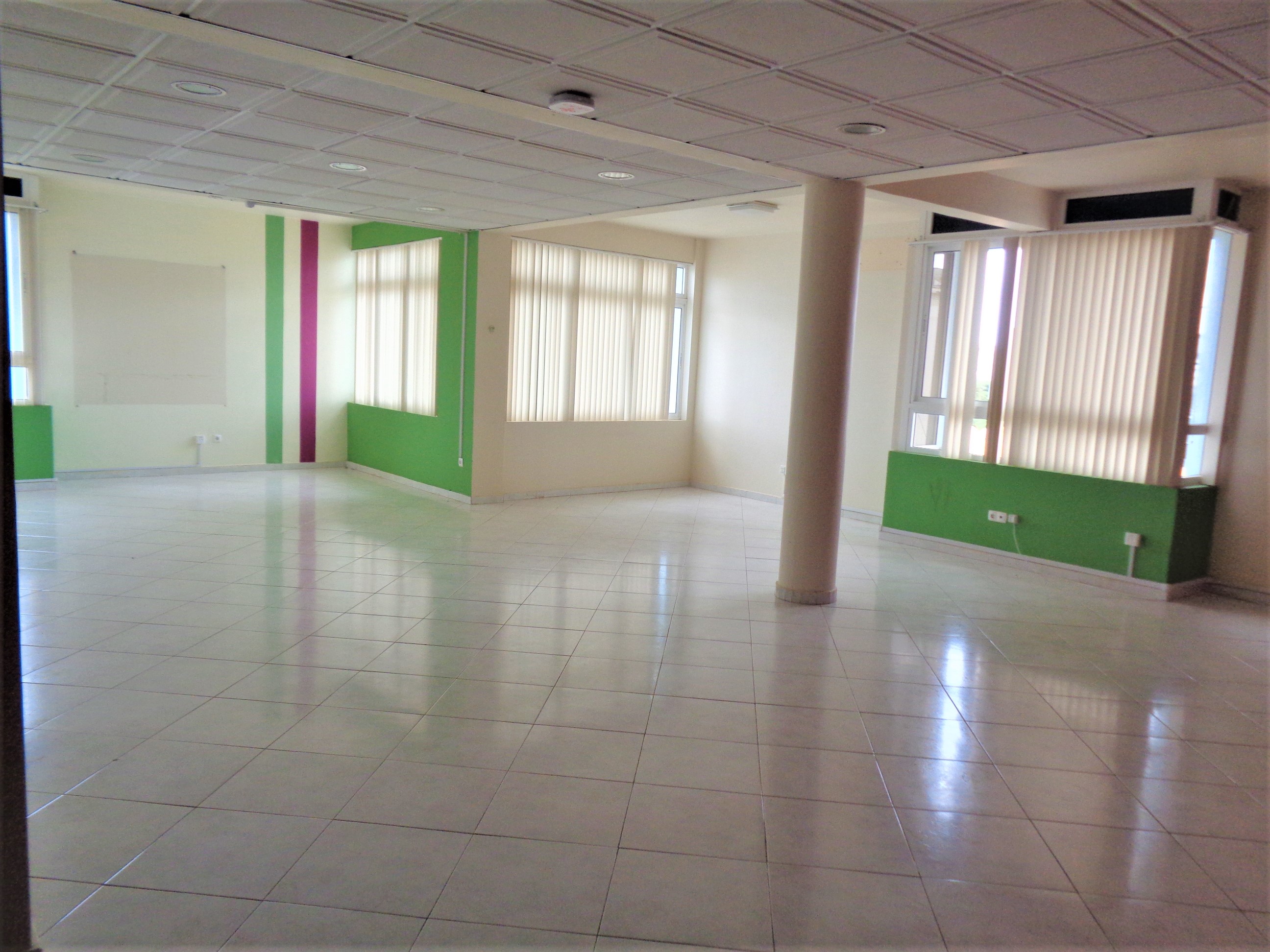 Escritório em Achada Santo António - Photo 2