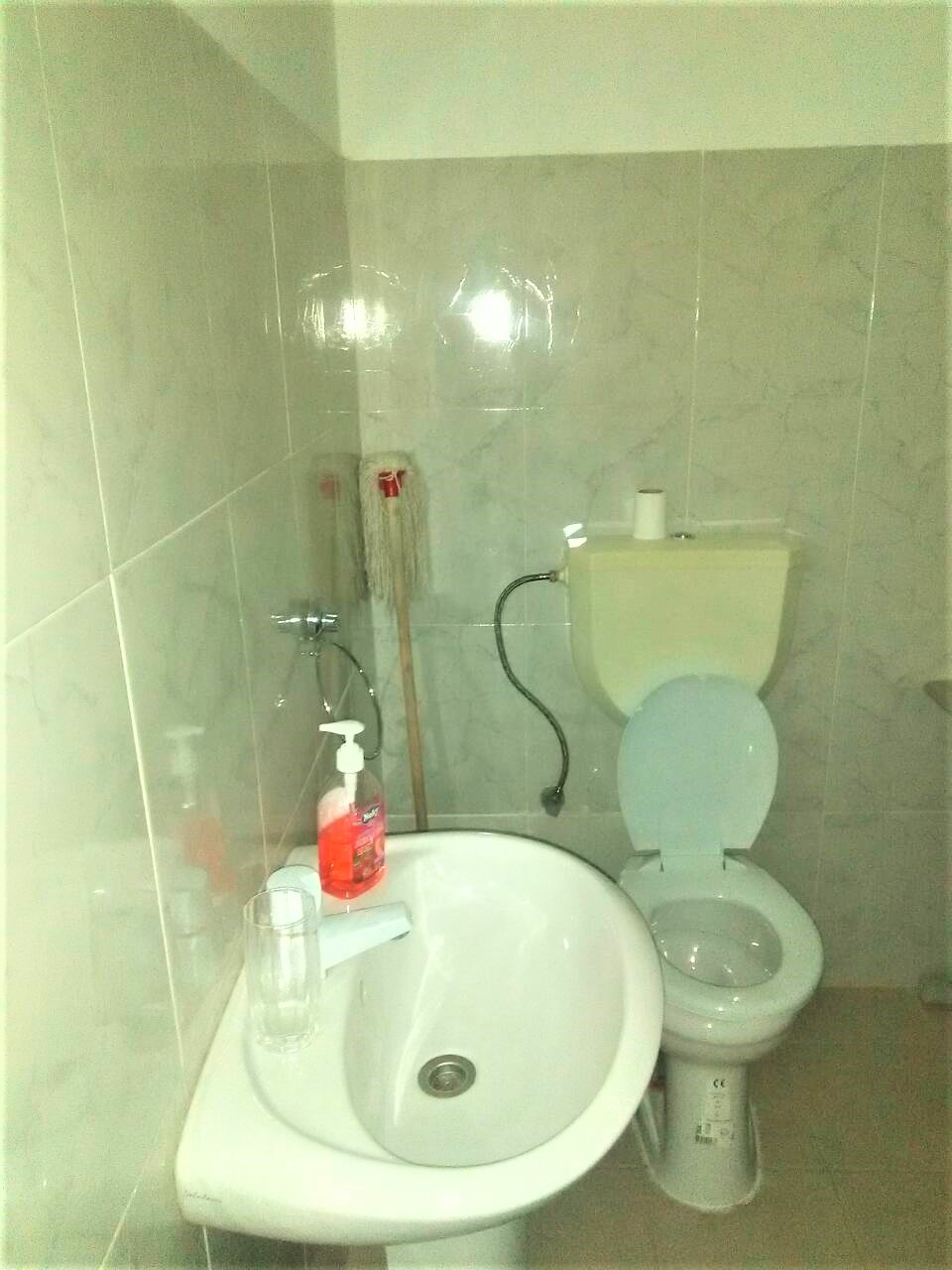 Escritório Achada Santo António - Photo 1