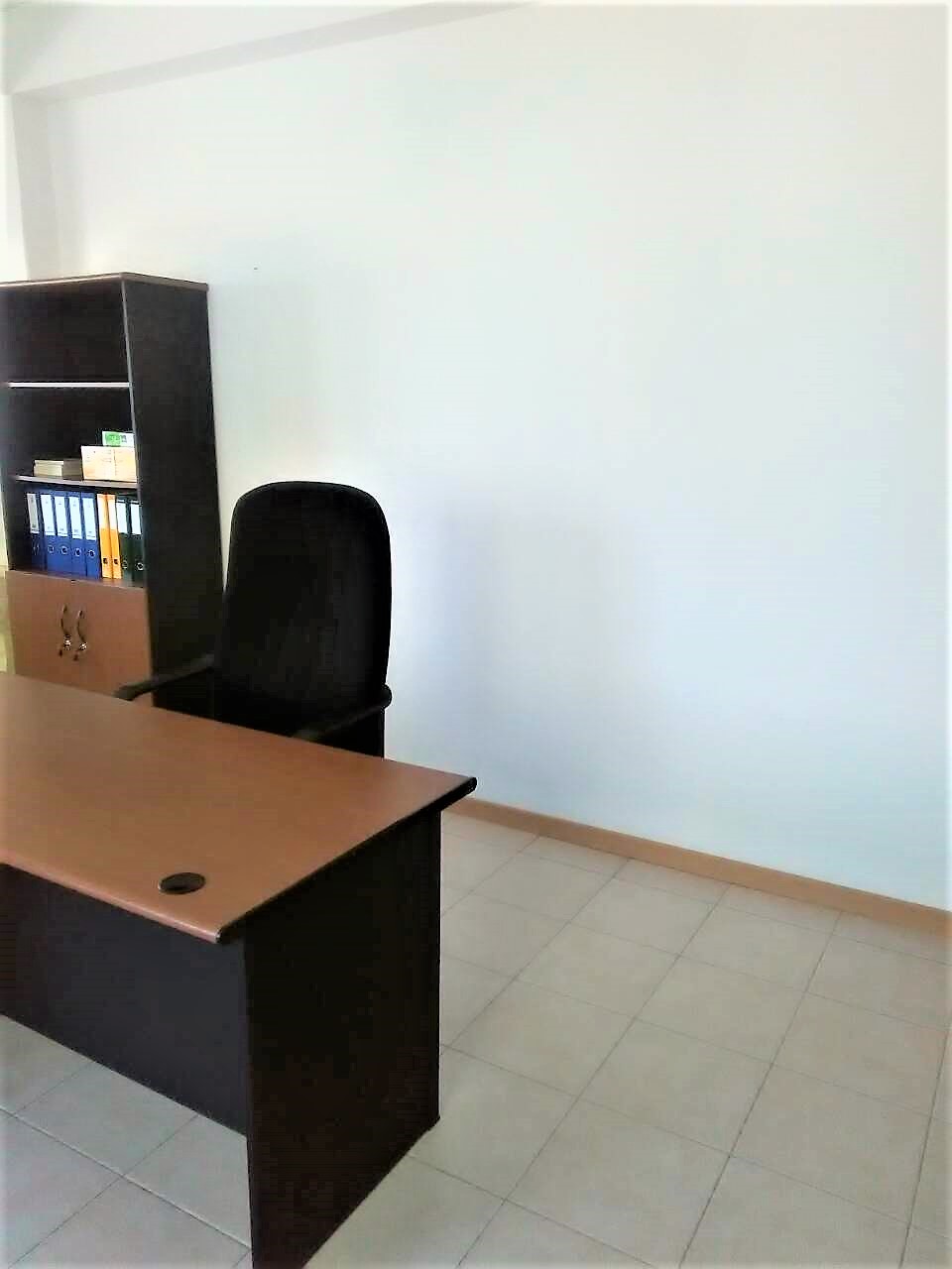 Escritório Achada Santo António - Photo 3