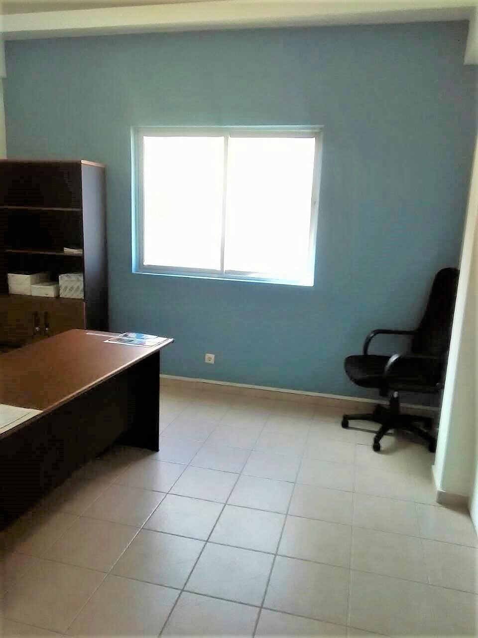 Escritório Achada Santo António - Photo 5