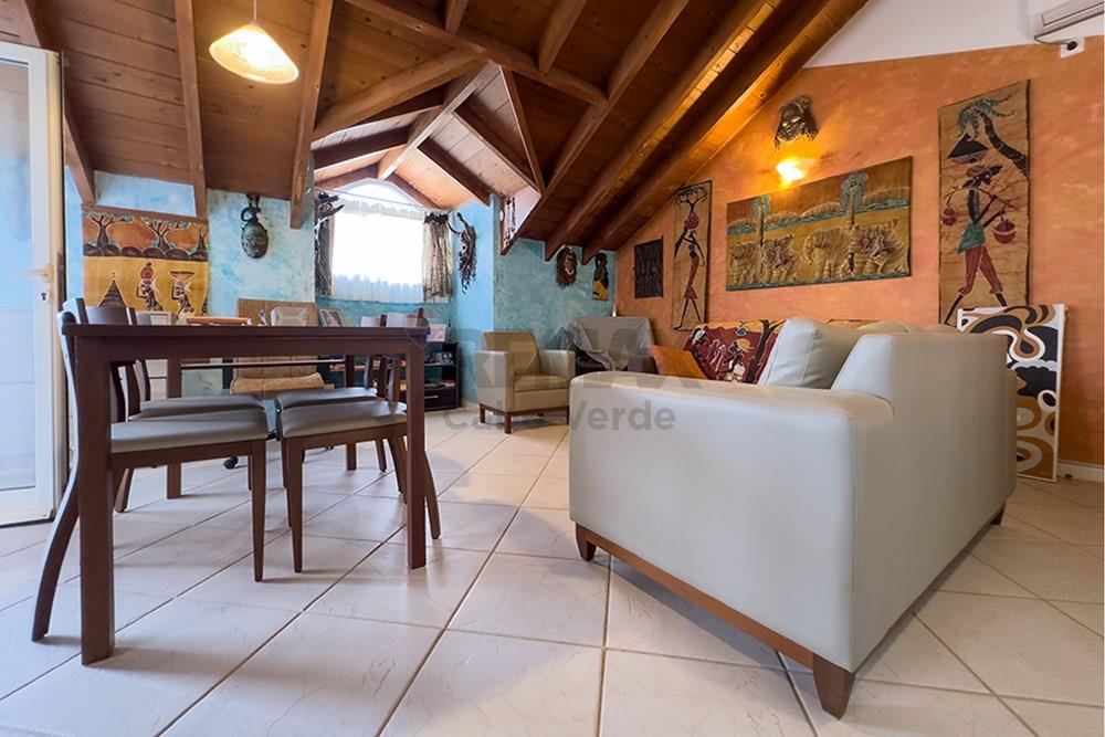 100.000 € 11.026.574,04 $1149,98Apartamento Santa Maria, SAL, SAL - Photo 1