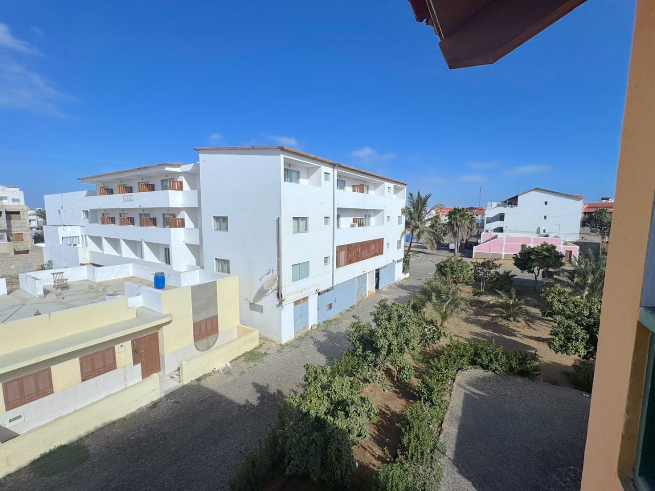 Apartment Close to the Beach – Azalea Condominium - Photo 4