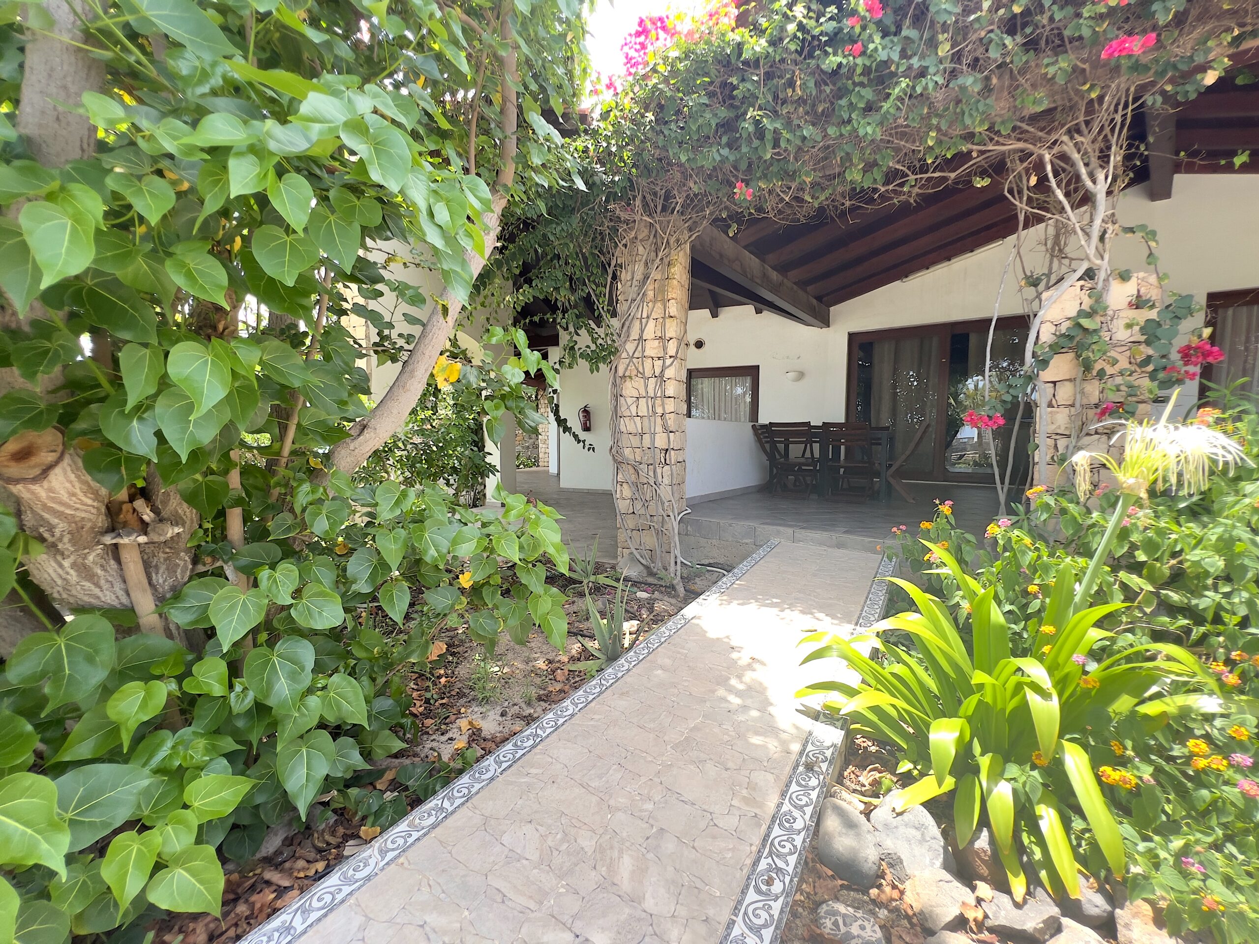 Porto Antigo 1 – Two bed beach front Duplex - Photo 2