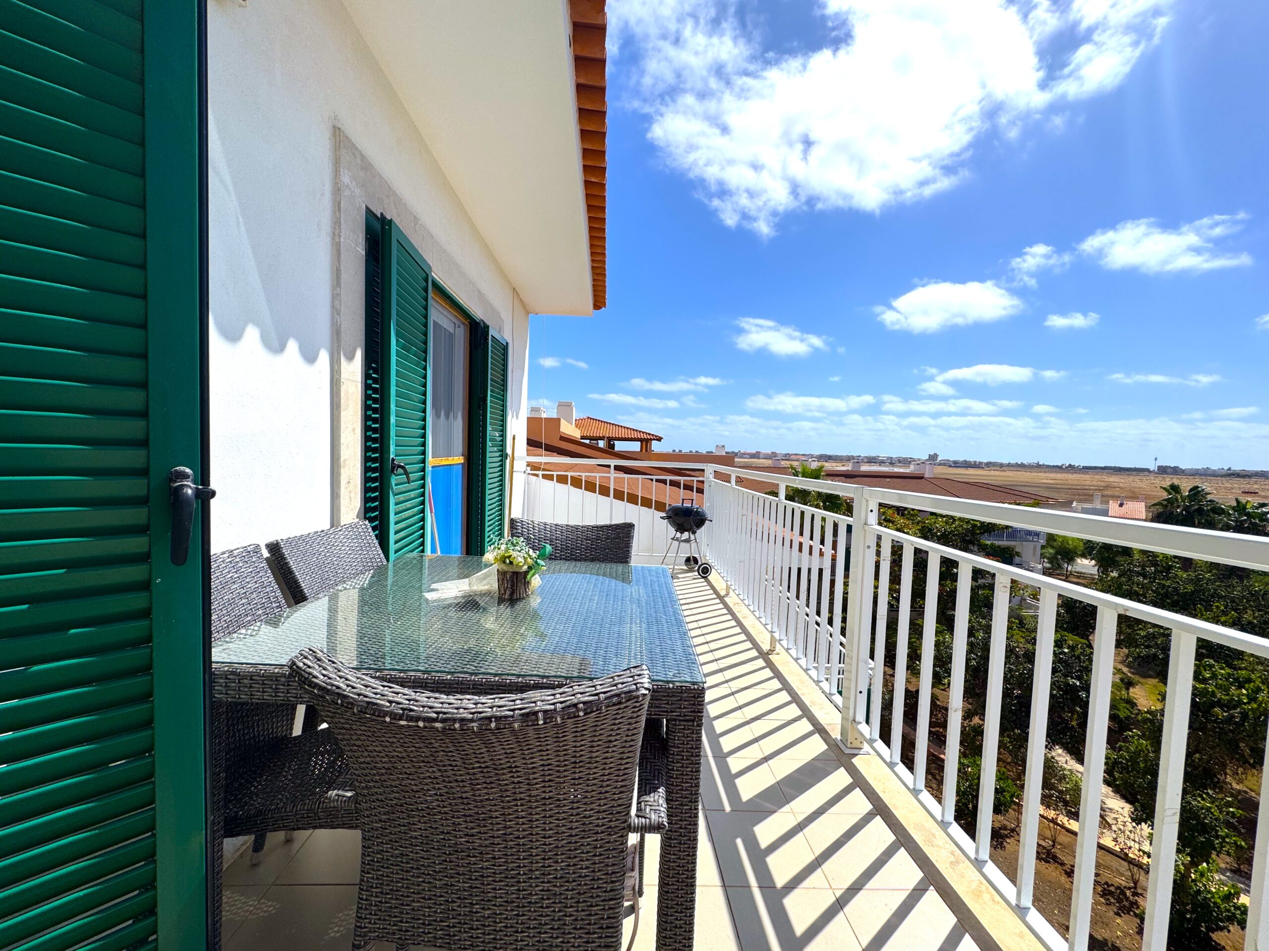 Spacious Apartment in Villa Verde – Canna Building - Photo 5