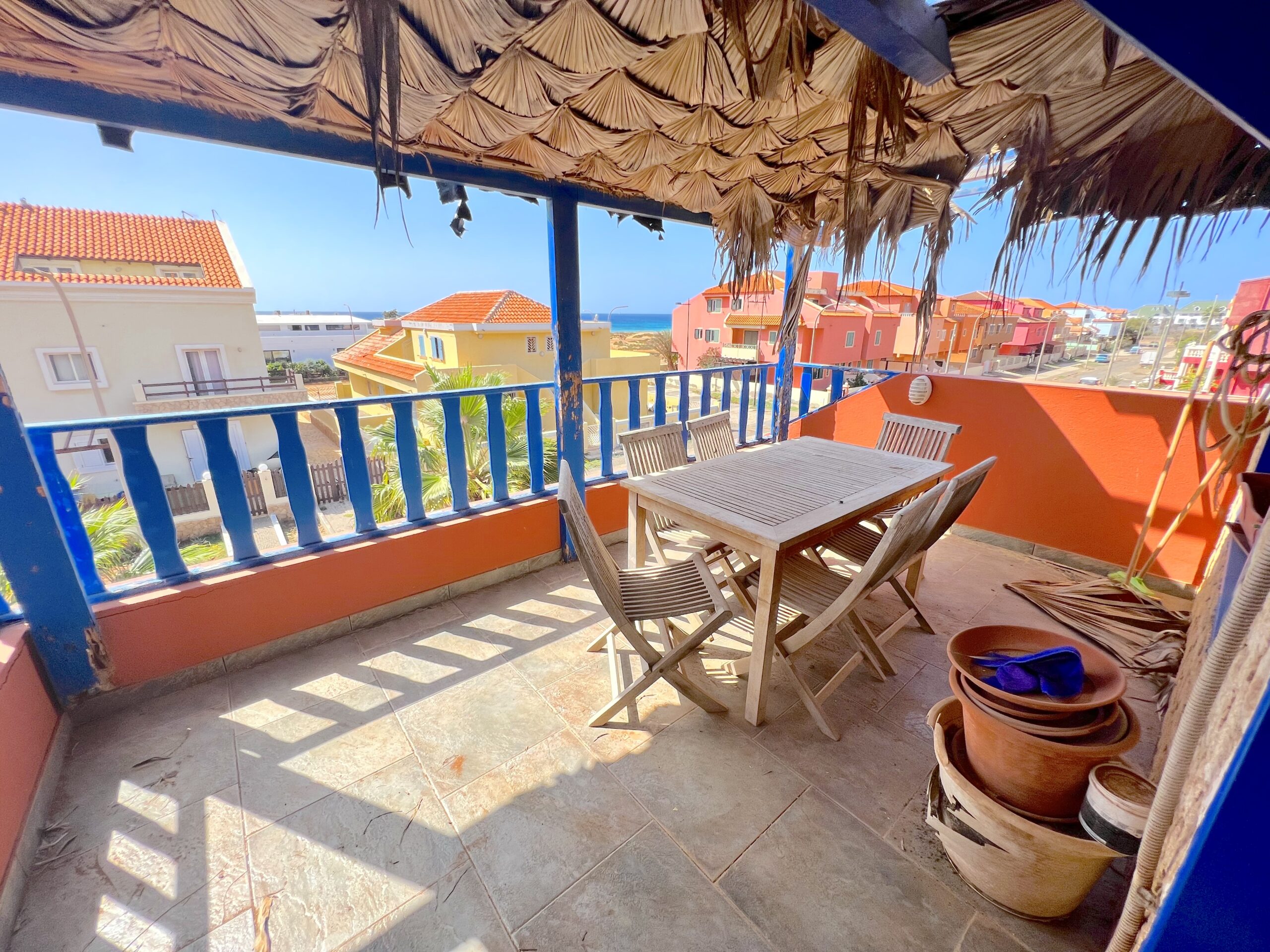 Apartment with terrace sea view in a quiet area - Photo 1