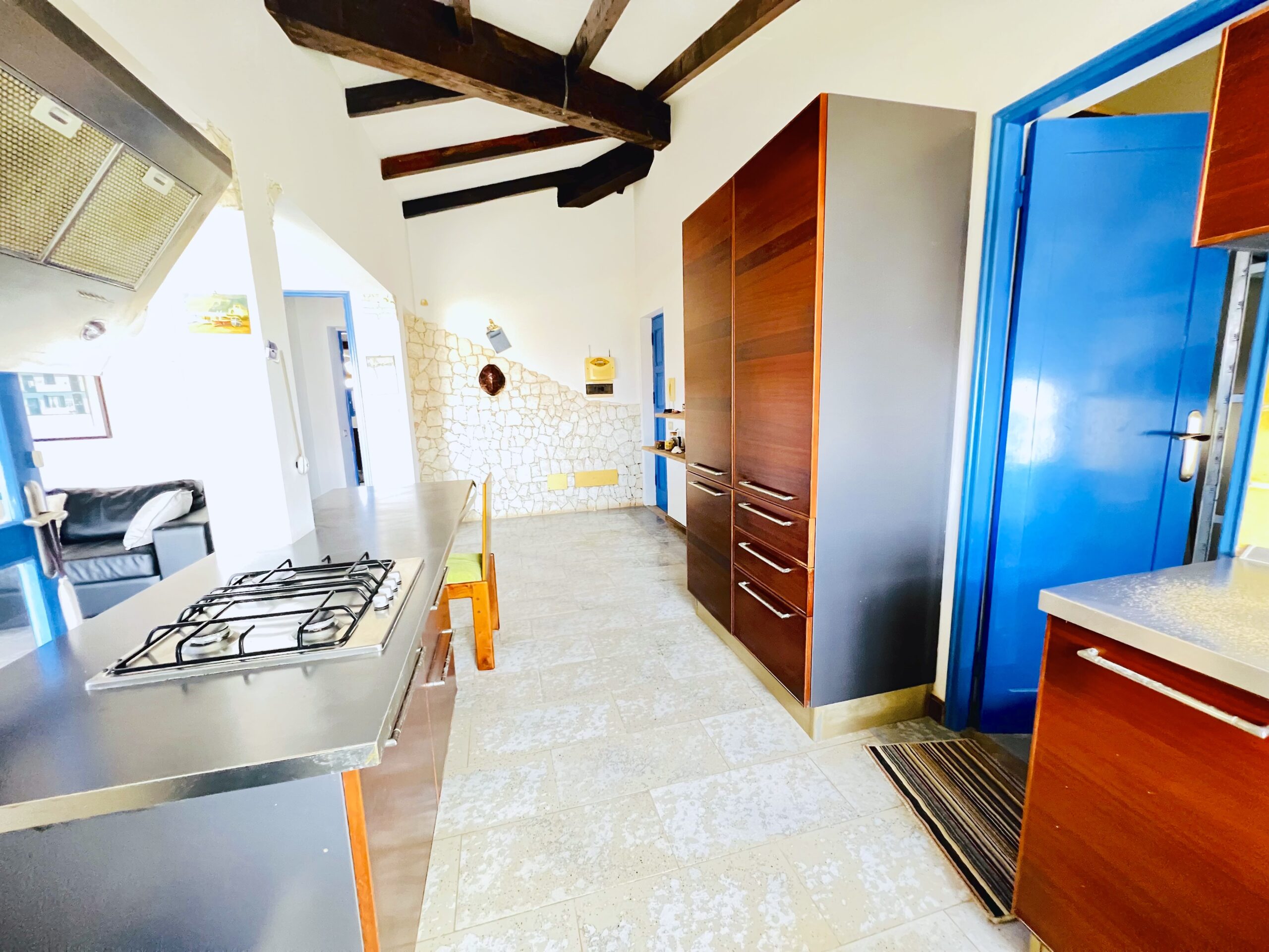 Apartment with terrace sea view in a quiet area - Photo 4