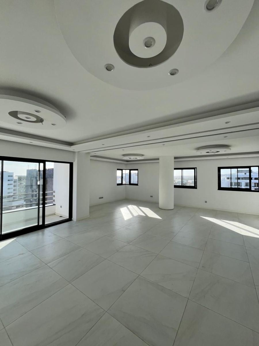 Apartamento T4 - Photo 2