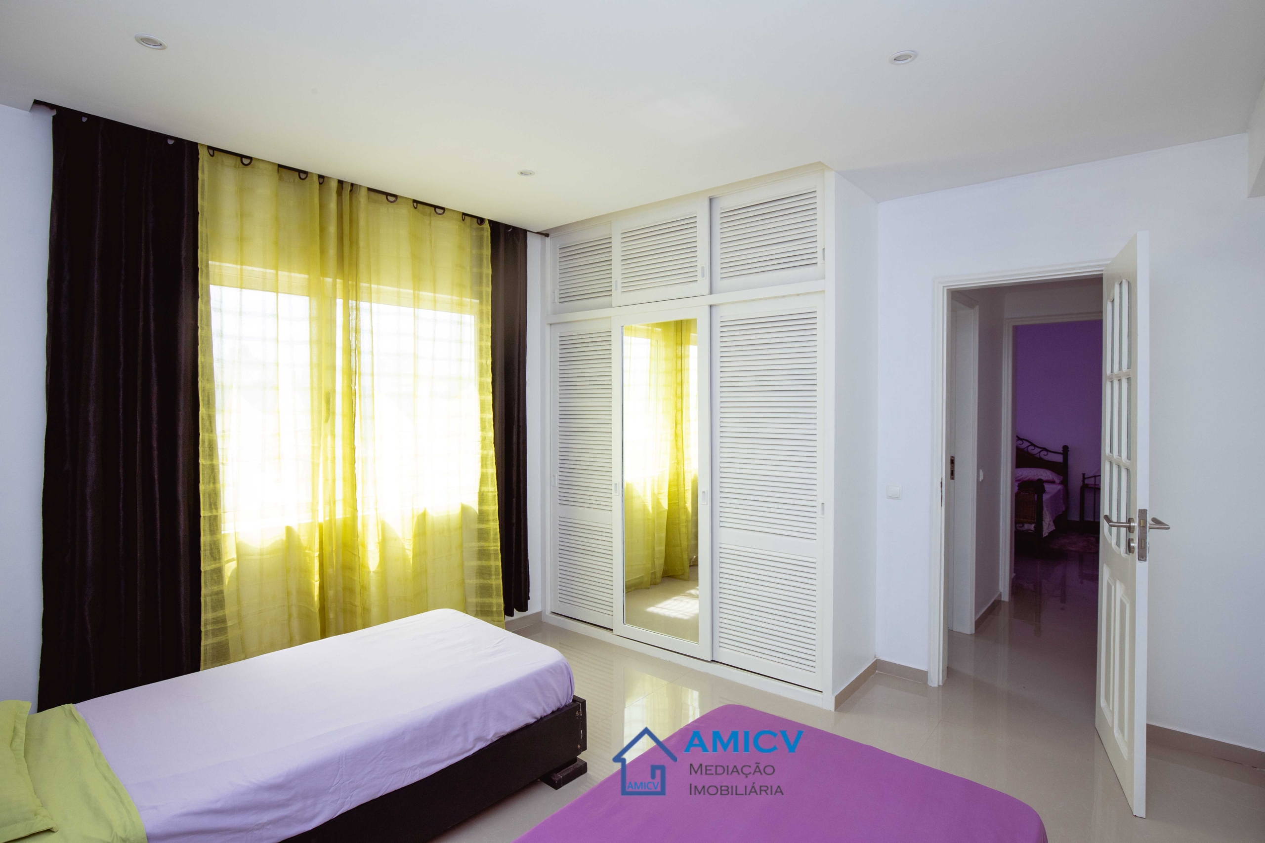 APT DUPLEX T4 LAZARETO – VISTA MAR - Photo 4