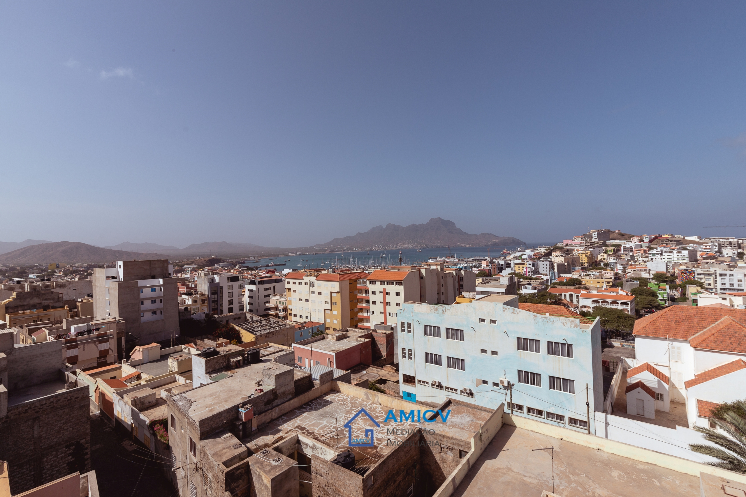 T3 ALTO SANTO ANTONIO/ALTO MIRA MAR - Photo 1