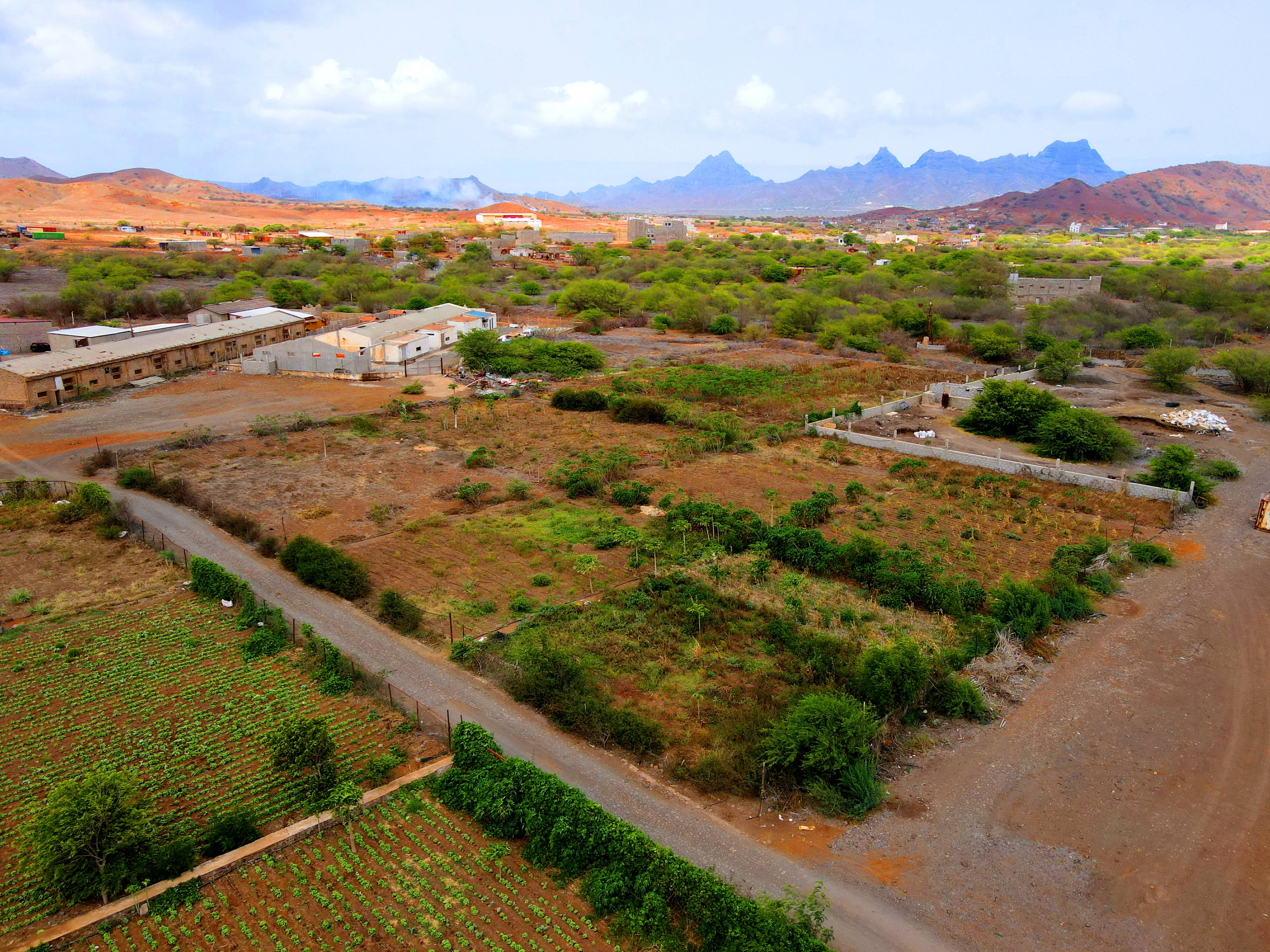 Terreno Agrícola e Habitacional - Ilha de São Vicente