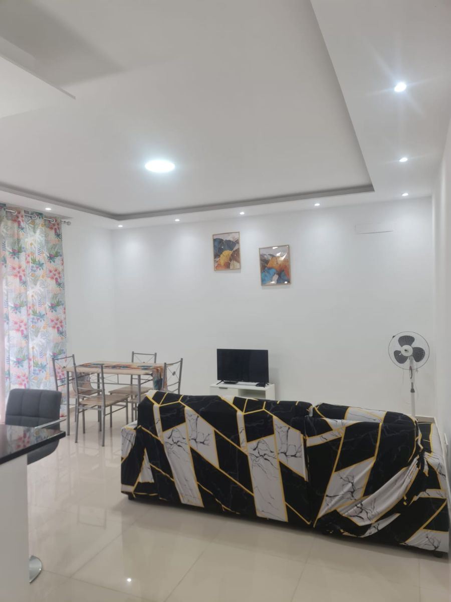 Apartamento T2 Mobilado - Photo 2