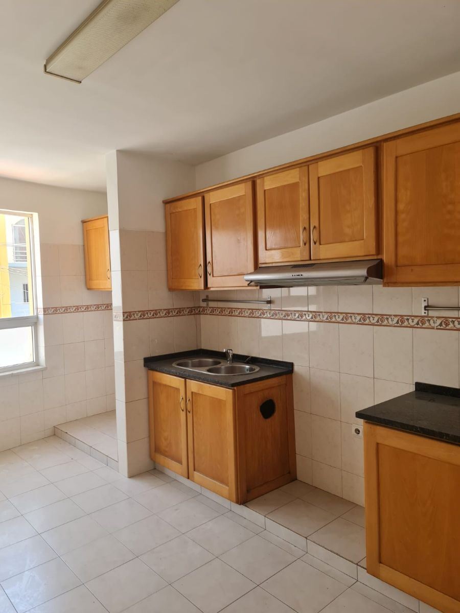 Apartamento T4 - Photo 2