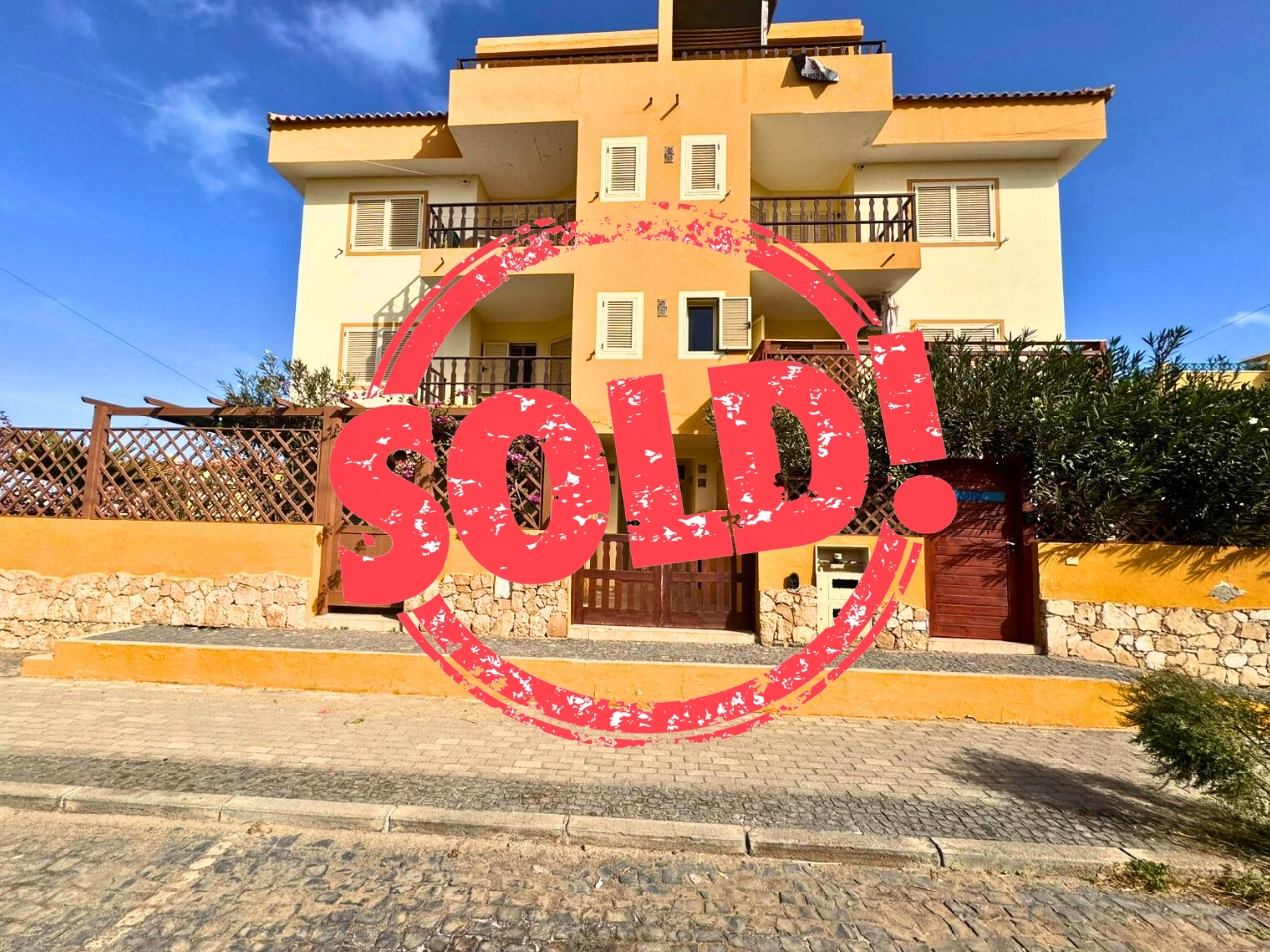 Apartment for Sale near the Sea – Estrela do Sul - Photo 1
