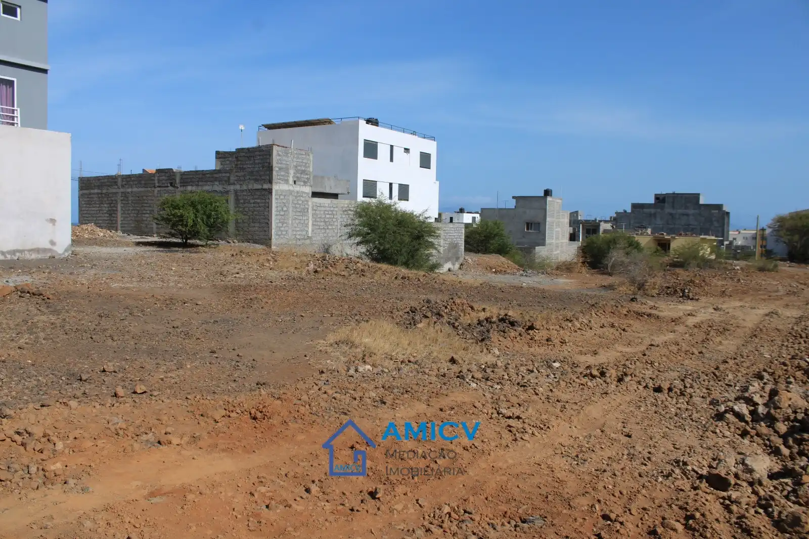 TERRENO PORTO NOVO – SANTO ANTÃO