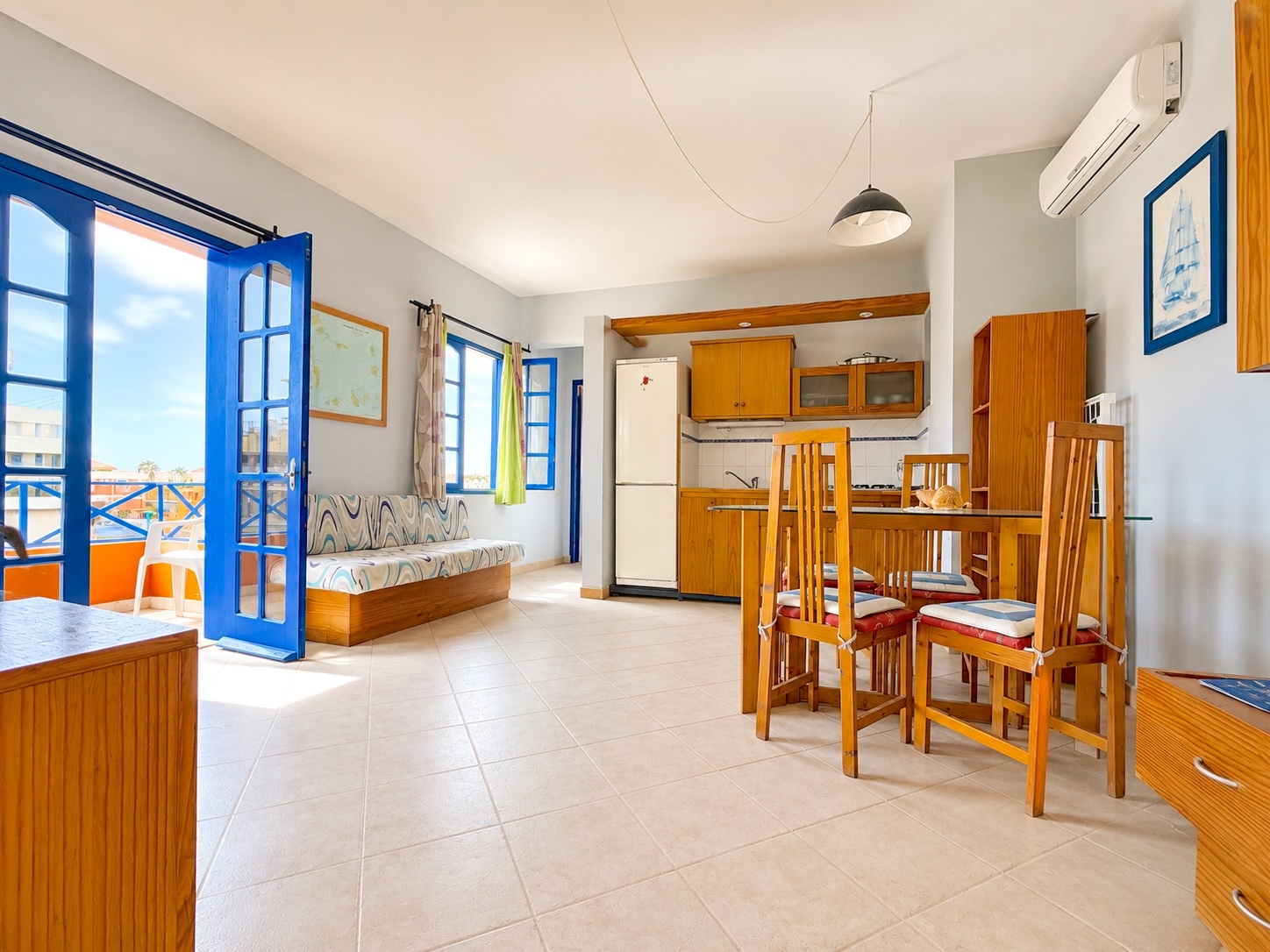 Duplex Apartment with Rooftop Studio – Santa Maria